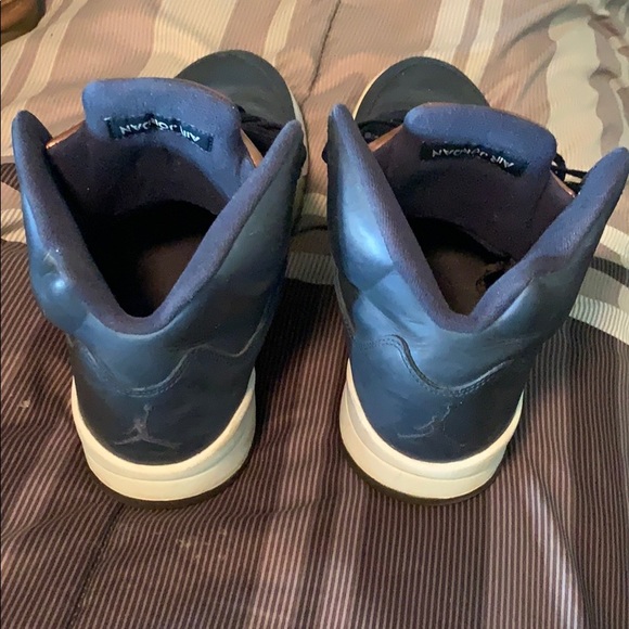 Bronze 5s - Picture 2 of 2